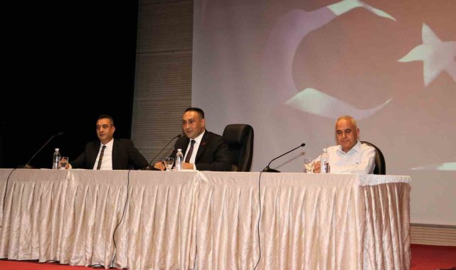 Yılmaz: "Toroslar'da sadece yatay mimari olsun anlayışını doğru bulmuyoruz"