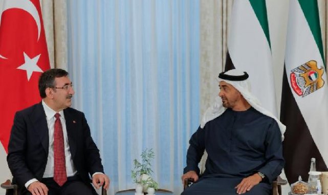 Yılmaz ve Cevdet, BAE Devlet Başkanı Şeyh Muhammed bin Zayed El Nahyan ile görüştü
