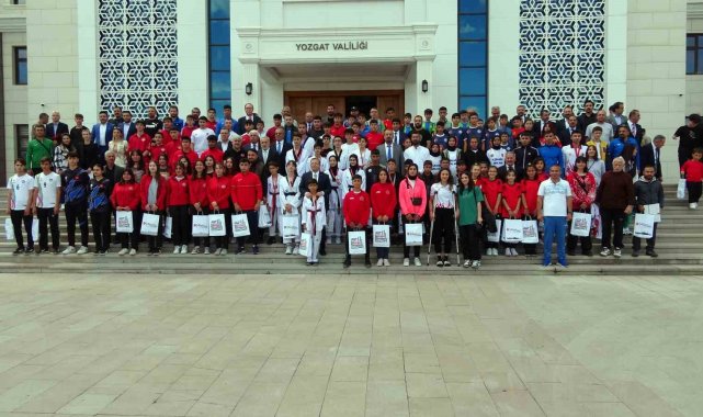 Yozgat'ta başarılı sporcular ödüllendirildi