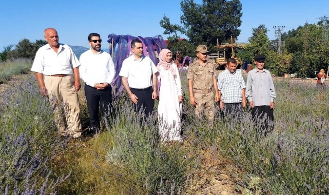 100 haneli köyünü mor turizme devlet desteğiyle açtı