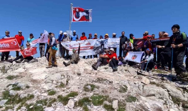 15 Temmuz şehitleri Uludağ'ın zirvesinde anıldı