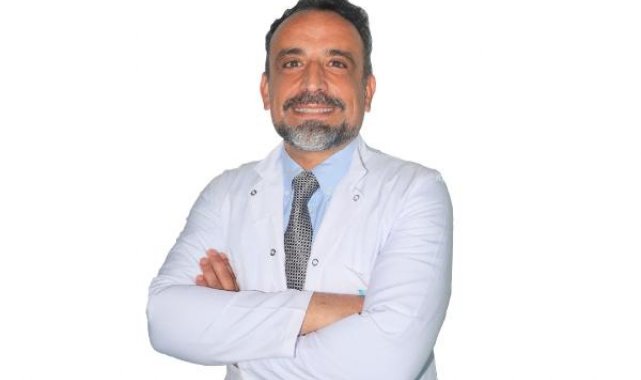 'Teknolojik cihazların aşırı kullanımı göz sağlığını bozuyor'