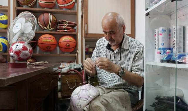 42 senedir top tamiratı yapıyor