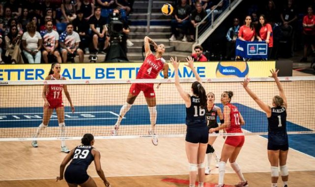 A Milli Kadın Voleybol Takımı, Milletler Ligi'nde finale yükseldi