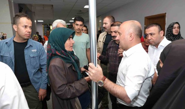 Açık kapı milletin kapısı olmayı sürdürüyor