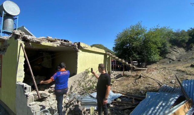 Adana'da 5.5 büyüklüğünde deprem