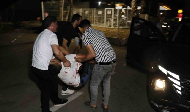 Adana'da barda tüfekler ve tabancalar konuştu: 3 yaralı
