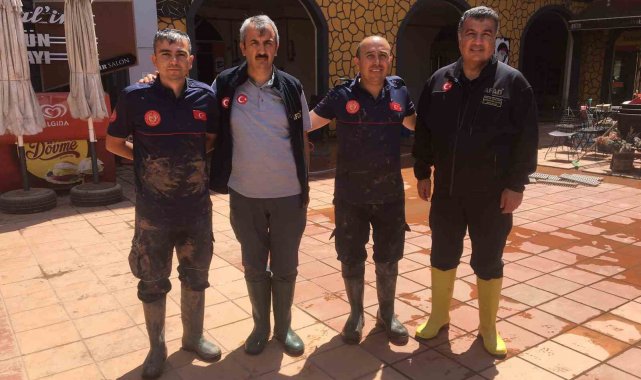 AFAD Başkanı Sezer'den Kayseri İtfaiyesine Teşekkür