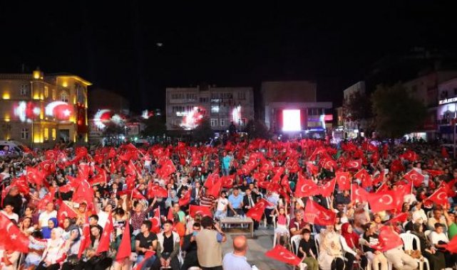 Aksaray'da '15 Temmuz Demokrasi ve Milli Birlik Günü'nde anma programı düzenlendi