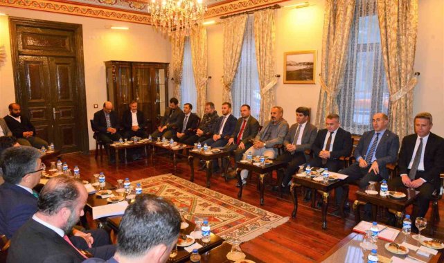 Ardahan'da Eğitime Destek Platformu Koordinasyon Kurulu toplantısı yapıldı