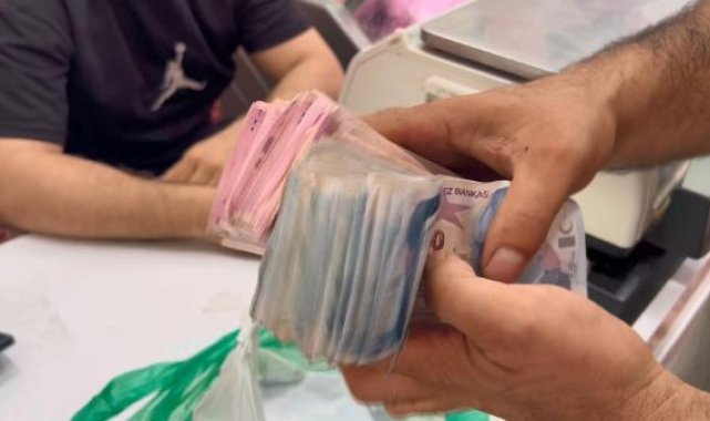 Arnavutköy'de kasap dükkanından aldıkları 90 bin lirayı geri getirdiler