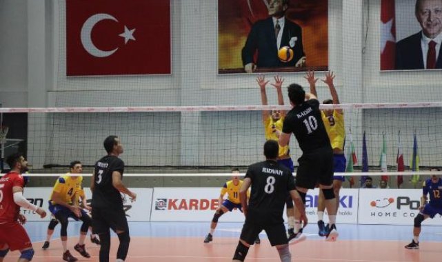 Avrupa İşitme Engelliler Voleybol Şampiyonası'nda milli takımdan iki galibiyet