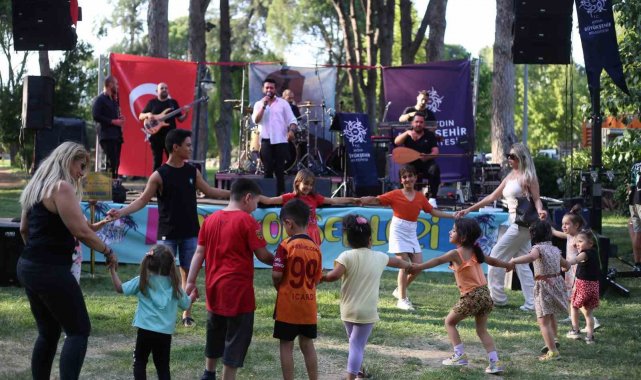 Aydın Büyükşehir Belediyesi'nden Nazilli'de yaz konseri