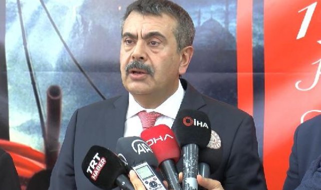 Bakan Tekin: Hedefimiz, milli birliğe sahip çıkacak bir kuşak yetiştirmek