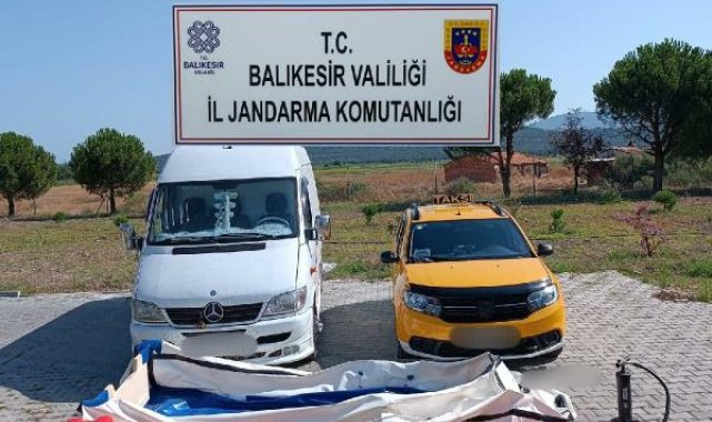 Balıkesir'de 13 kaçak göçmen ve 3 organizatör şüphelisi yakalandı