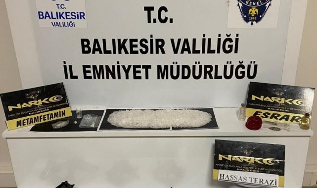 Balıkesir'de 46 şahsa uyuşturucu operasyonu
