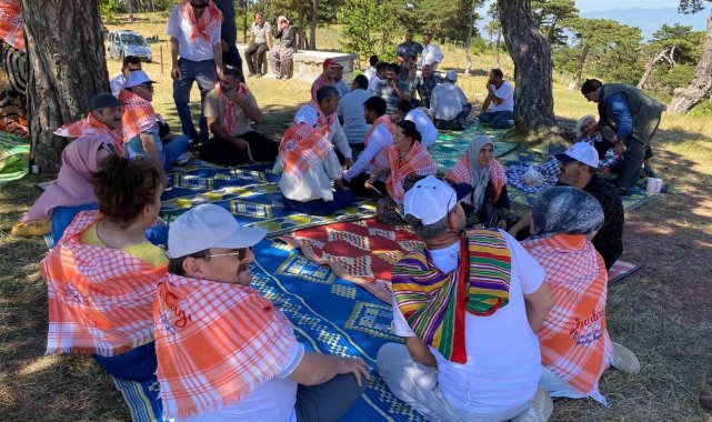 Balıkesir'in Sidan Yaylasında Yörük hayrı