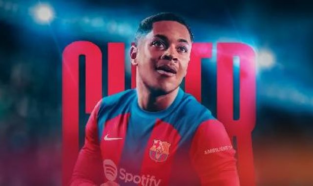 Barcelona, Vitor Roque transferini açıkladı