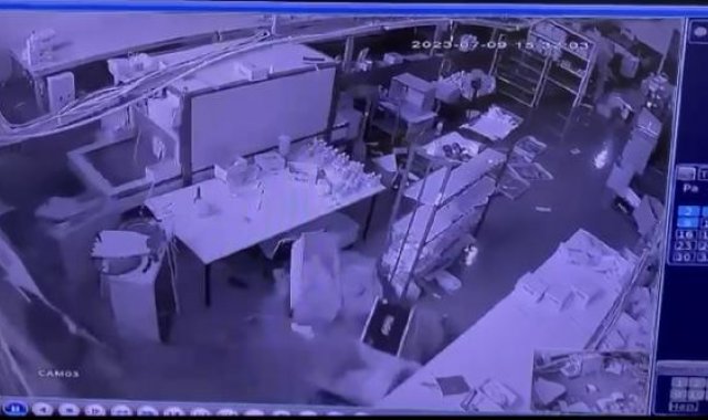 Bartın'daki selin geliş anı kamerada