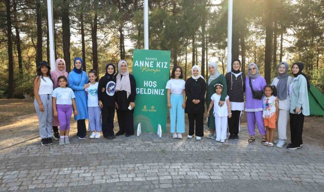 Başakşehirli anneler ve kızlarının kamp keyfi