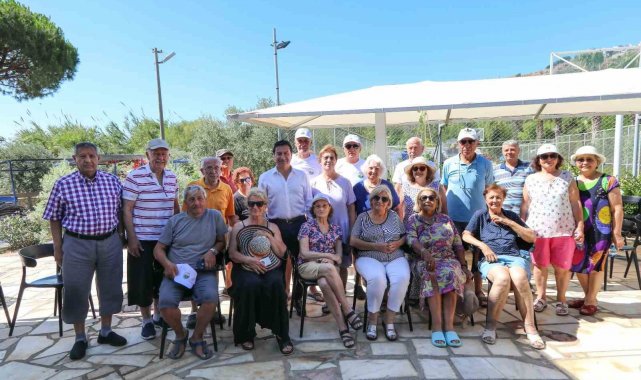 Başkan Aras, Yahşi'de vatandaşları dinledi