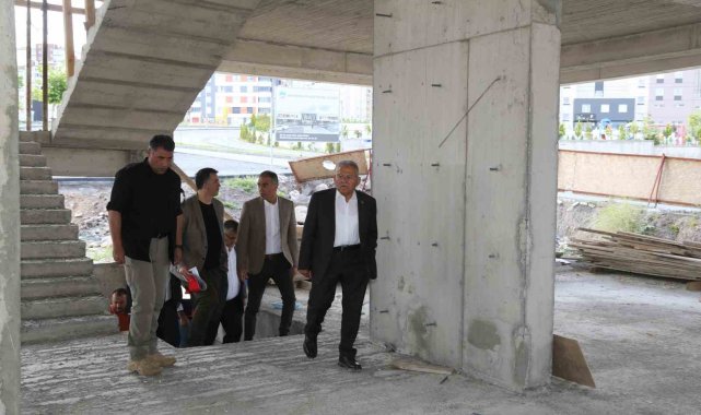 Başkan Büyükkılıç'tan İldem ve Talas Sosyal Yaşam Merkezi Projelerine inceleme