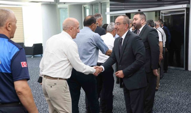Başkan Kavuş'tan mesai arkadaşlarına "Bayram" teşekkürü
