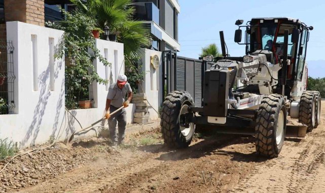 Başkan Özcan: "Yeni yollar ile vatandaşımızın hayatını kolaylaştırıyoruz"