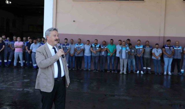 Başkan Palancıoğlu Belediye Çalışanlarıyla Bayramlaştı