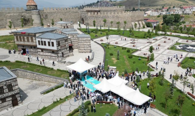 Başkan Sekmen; Erzurum adeta kültürün menbağı