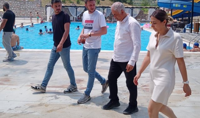 Bayırköy'de çocuklara ücretsiz yüzme kursu