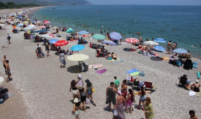 Bayram tatilinin gözdesi Olimpos, 'çöp'le doldu