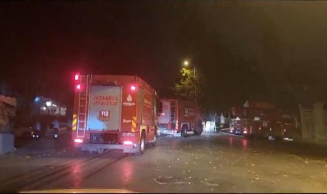 Beşiktaş Yıldız Hamidiye Camii'nde yangın - 1
