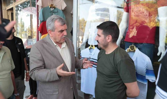 Beyazgül esnafla bir araya geldi