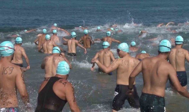 Beykoz Su Sporları Festivali renkli görüntülere sahne oldu