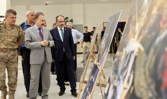 Bilecik'te 'Türkiye Yüzyılının Kahramanları' adlı konferans düzenlendi