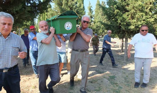 Burhaniye'de Ruhi Odabaşı son yolculuğuna uğurlandı
