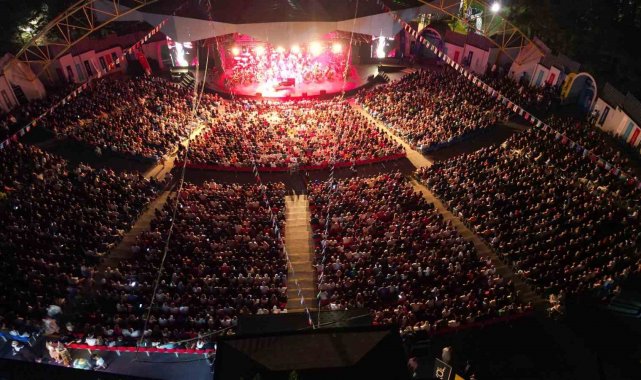 Bursa Festivali Karsu ile başladı
