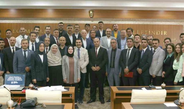 Büyükşehir'den arazi yönetimi ve kentsel dönüşüm eğitimi
