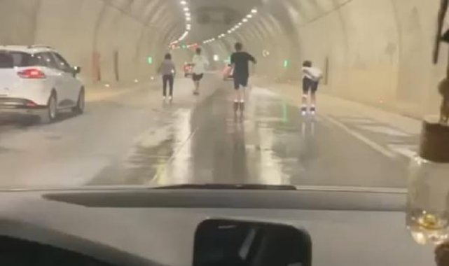 Çamlıca Tüneli'nde patenli gençlerin tehlikeli yolculuğu