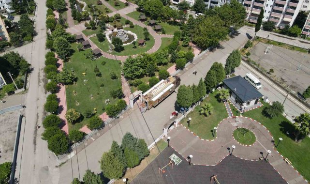 Çanakkale Savaşları Mobil Müzesi'ne Tekkeköy'de yoğun ilgi