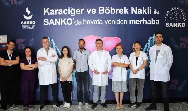 Canlı vericili karaciğer nakliyle yaşama yeniden tutundu