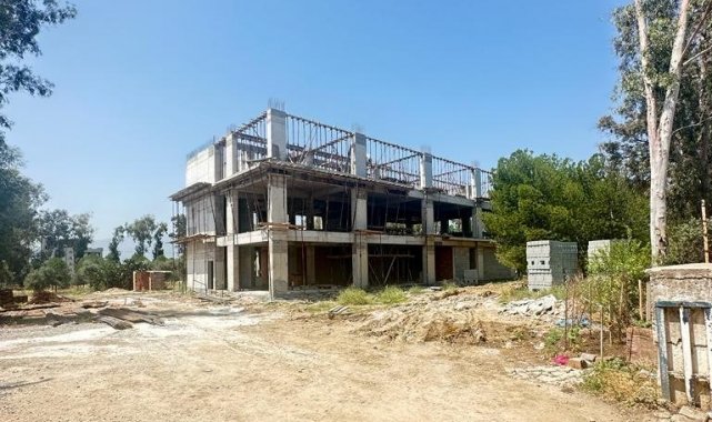 Çine'de Gençlik Merkezi ve yüzme havuzu çalışmaları hız kesmiyor