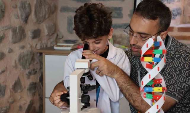 Çocuk Üniversitesi'nde ders zili çaldı