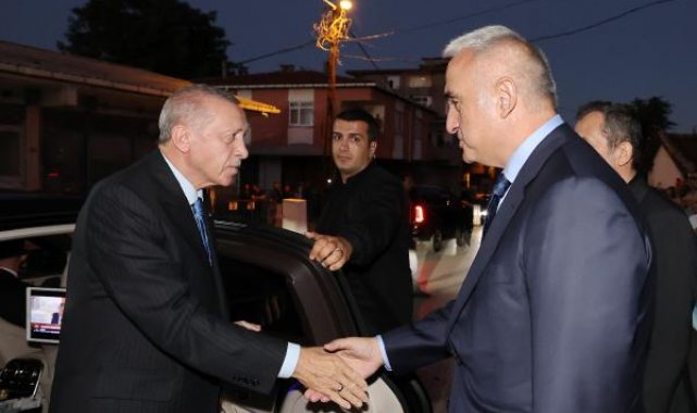 Cumhurbaşkanı Erdoğan Pendik'te Cemevi'ni ziyaret etti