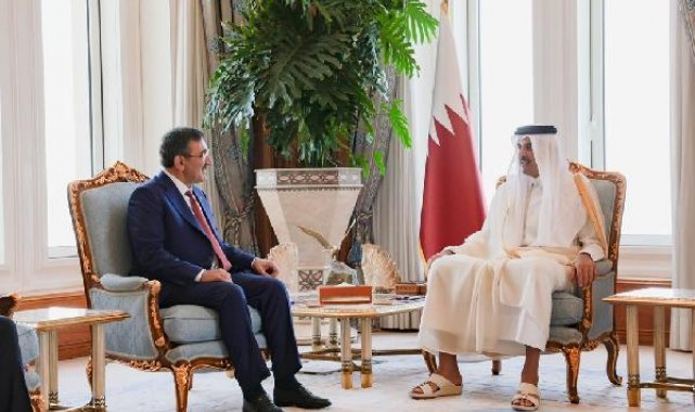 Cumhurbaşkanı Yardımcısı Yılmaz ve Bakan Şimşek, Katar Emiri Al Thani ile görüştü