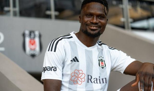 Daniel Amartey: Beşiktaş taraftarının beni izlemekten keyif alacağını düşünüyorum