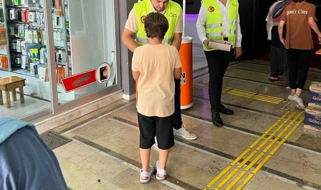 Depremzede çocuklar için sinema etkinliği düzenlendi