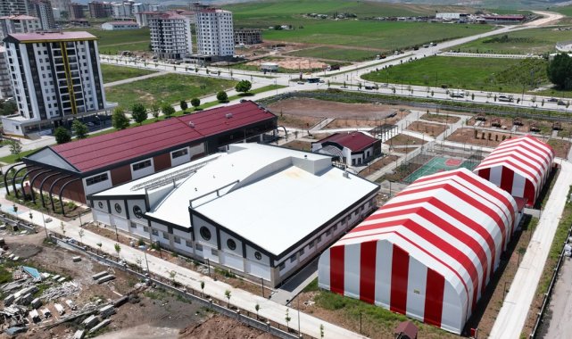 Dev spor kompleksi açılış için gün sayıyor