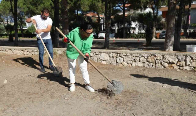 Didim'de temiz çevre için ekipler çalışmaya devam ediyor